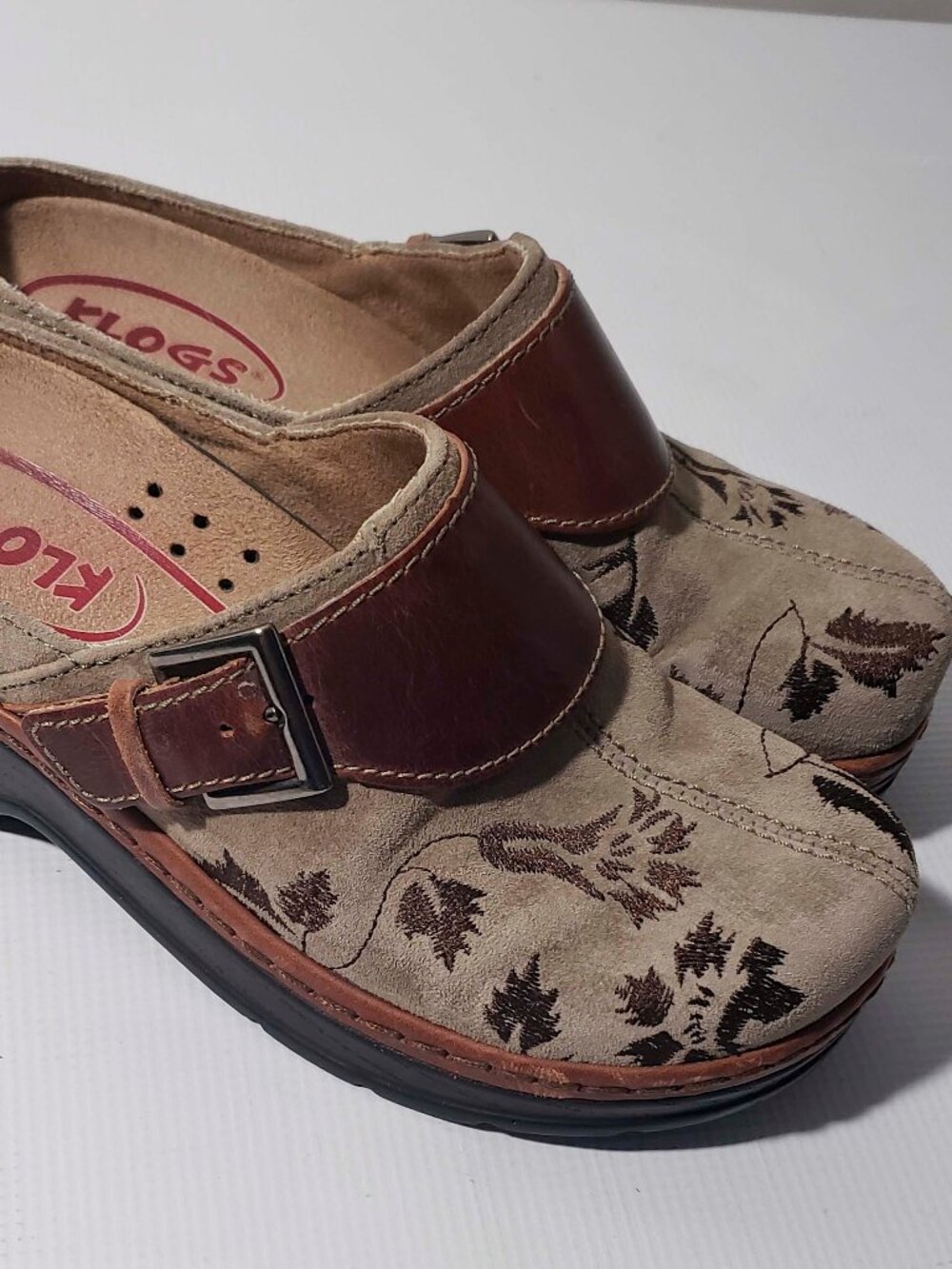 Klogs Austin AUSTIN Womens Brown Suede Slip On Clog Flats Shoes 6B